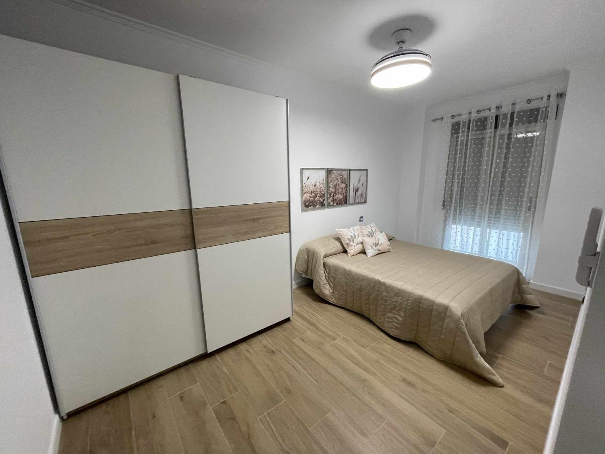 Clauadris Home Ideal Para Familias Aguilas Ngoại thất bức ảnh